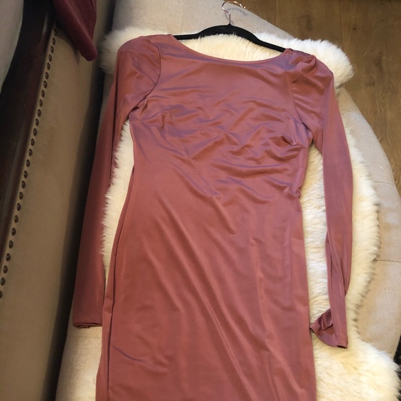 Dress - Picture 2 of 3